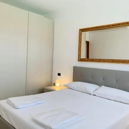 Apartment Fresh Apt *